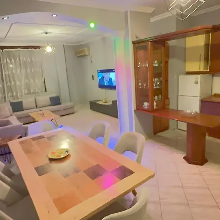 Dioras Apartment. Тирана