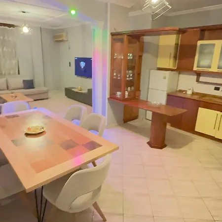 Apartamento Dioras Apartment.