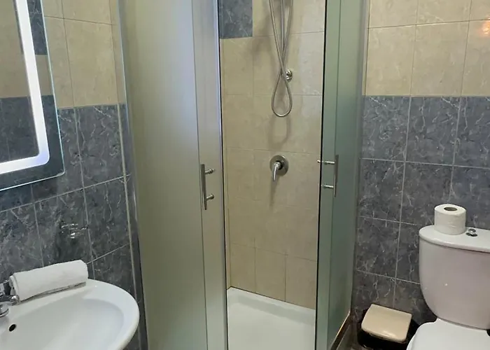 公寓 Dioras Apartment. 地拉那